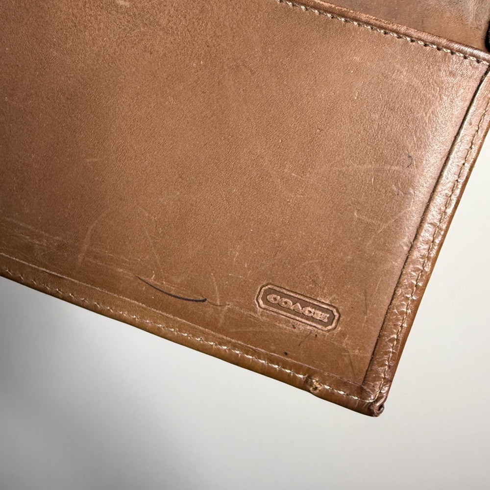 vintage Coach mahogany Bedford combo wallet with a checkbook holder - Picture 7 of 8